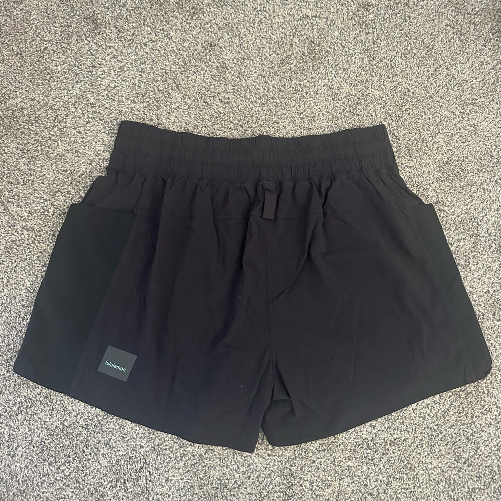 lululemon athletica women’s Black Shorts